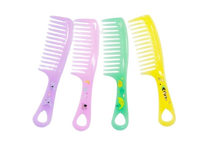 Peineta con diseños gruesa - Imagen 1