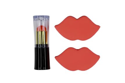Difuminador de labios y brocha en forma de labial