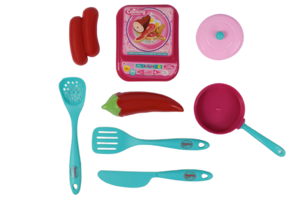 Set cocina 7 piezas, contiene Vienesa o Tomate KITCHEN