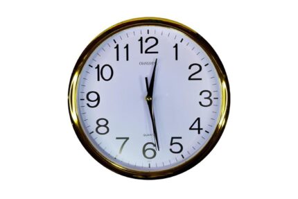 Reloj de pared circular de 30 cm