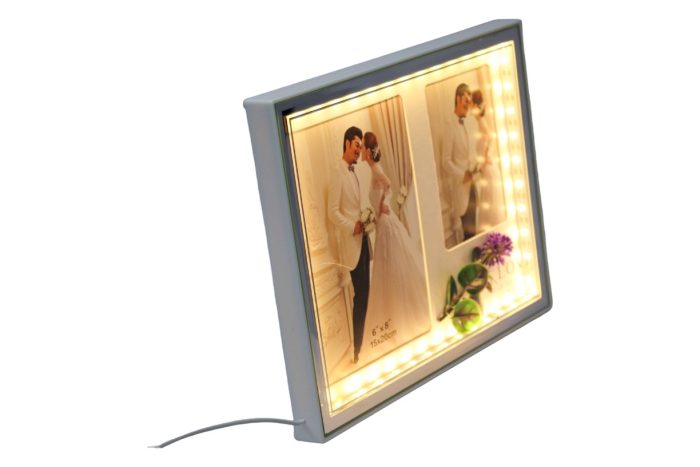 Marco Plateado Para Dos Fotos 20x25cm Luz Led Flor - Imagen 4