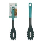 Cucharón para pasta con diseño de puntos grises