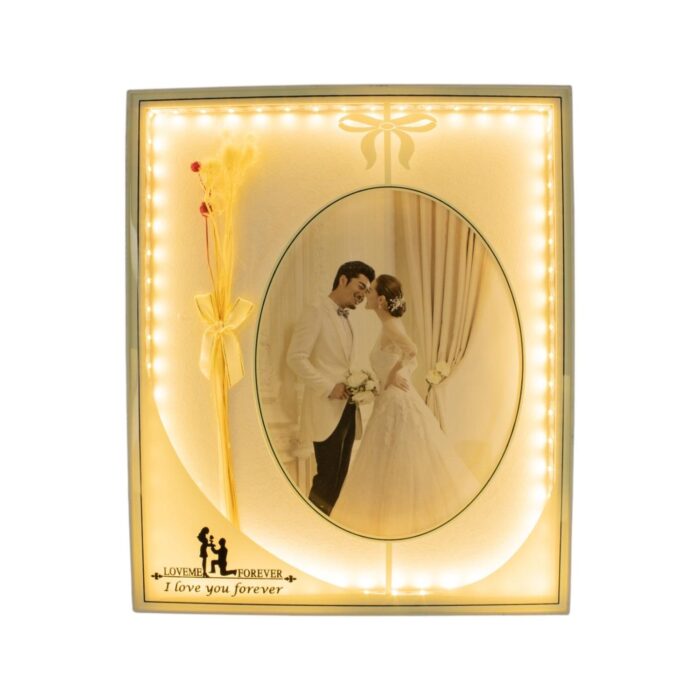 Marco de fotos vertical iluminado 26x31cm (con luz USB) - Imagen 7
