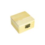 Caja de madera cuadrada pequeña 8x8x4.5cm